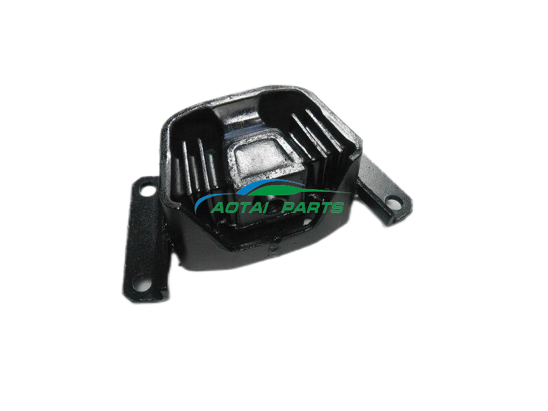 Rubber Auto Parts Engine Mounting 1-53225-187-0/1532251870 For ISUZU