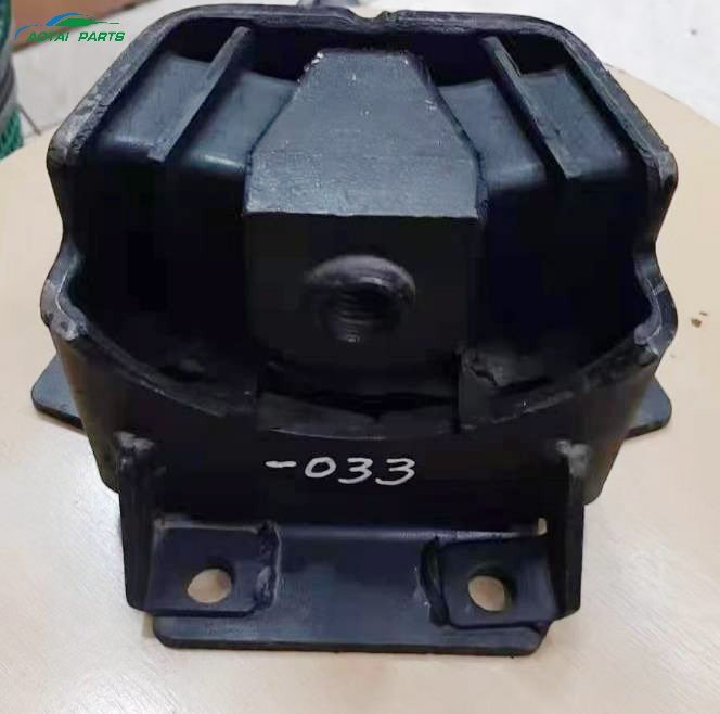 Isuzu Fvr Engine mount 1-53225-302-0 1-53215-302-0 1532253020 1532153020