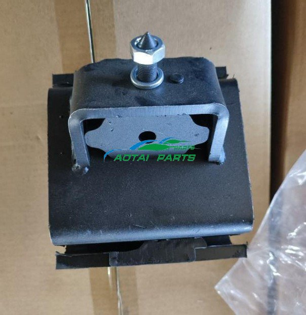 HINO FM260 Fuso Engine Mount S1206-EW031