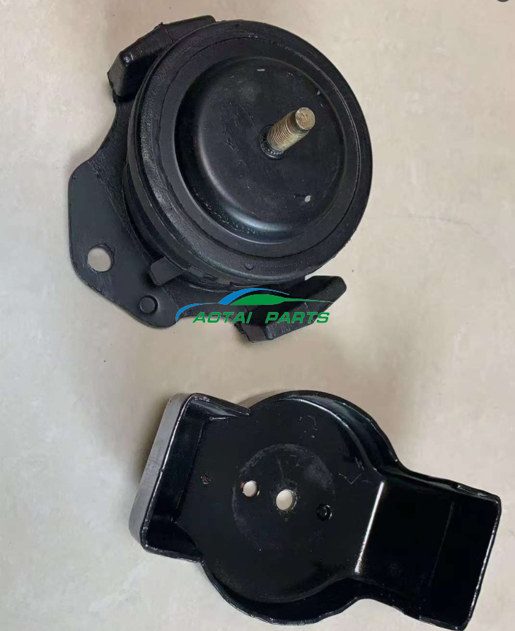 Mitsubishi Pajero Engine Mounting MR510056