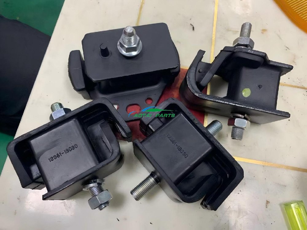 Toyota Engine Mounting 12361-13030