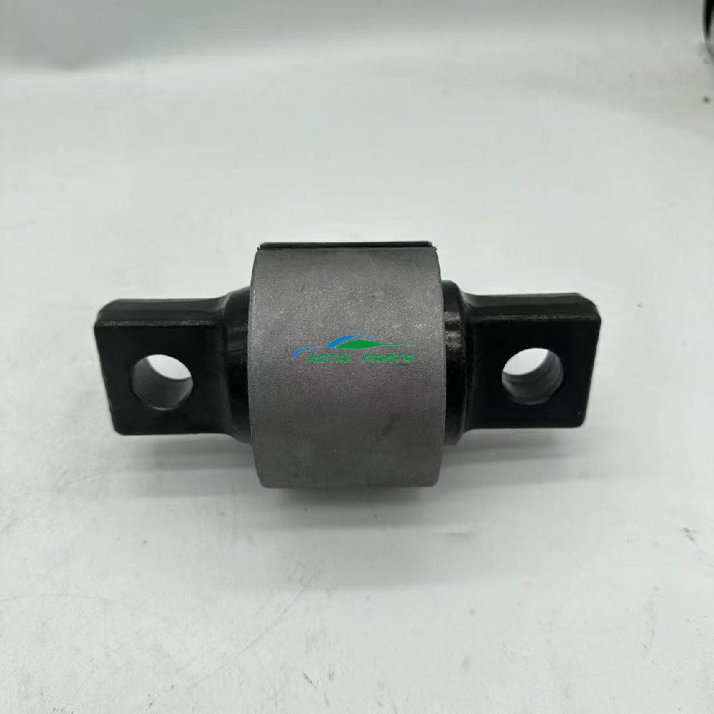 Isuzu Torque Rod Bushing 1-87411074-2 1-51519113-0