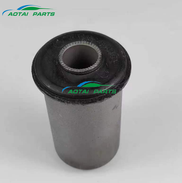 Mitsubishi PAJERO Parts Control Arm Bushin MB633870