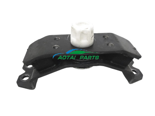 Toyota Fortuner Hilux Spare Parts Engine Mounting 12371-0P081